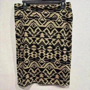 LuLaRoe Cassie Skirt Size L Geometric- Pencil Skirt Sexy Euc